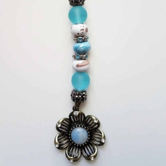 Handmade Accessories - Flower Rear View Mirror Hanger